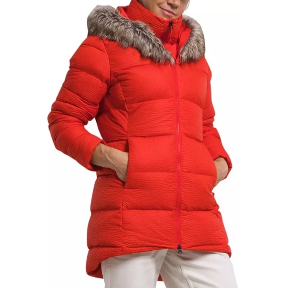 The North Face Jackets & Blazers - ❗️nwt NORTHFACECE WMNS PARKA❗️